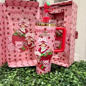 Stanley 40 oz Strawberry Shortcake Pink Tumbler
